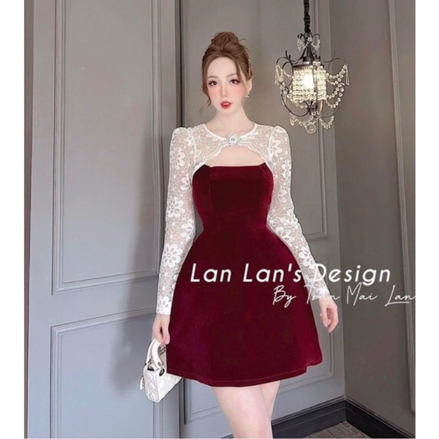 Váy nhung khoét ngực phối tay ren sang chảnh