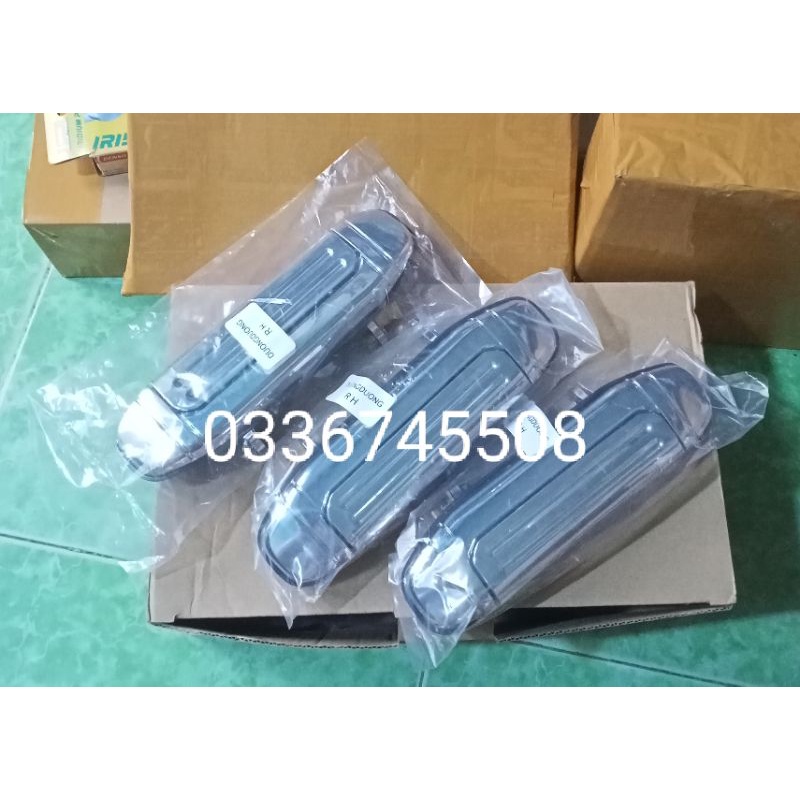 Tay nắm cửa ngoài xe Mitsubishi Pajero