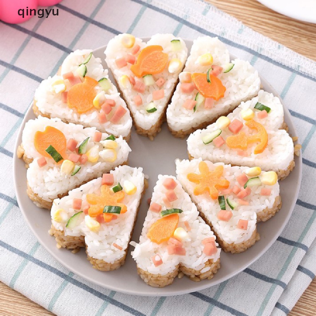 1 Khuôn Làm Sushi 8 Ngăn Hình Trái Tim Bằng Nhựa PP