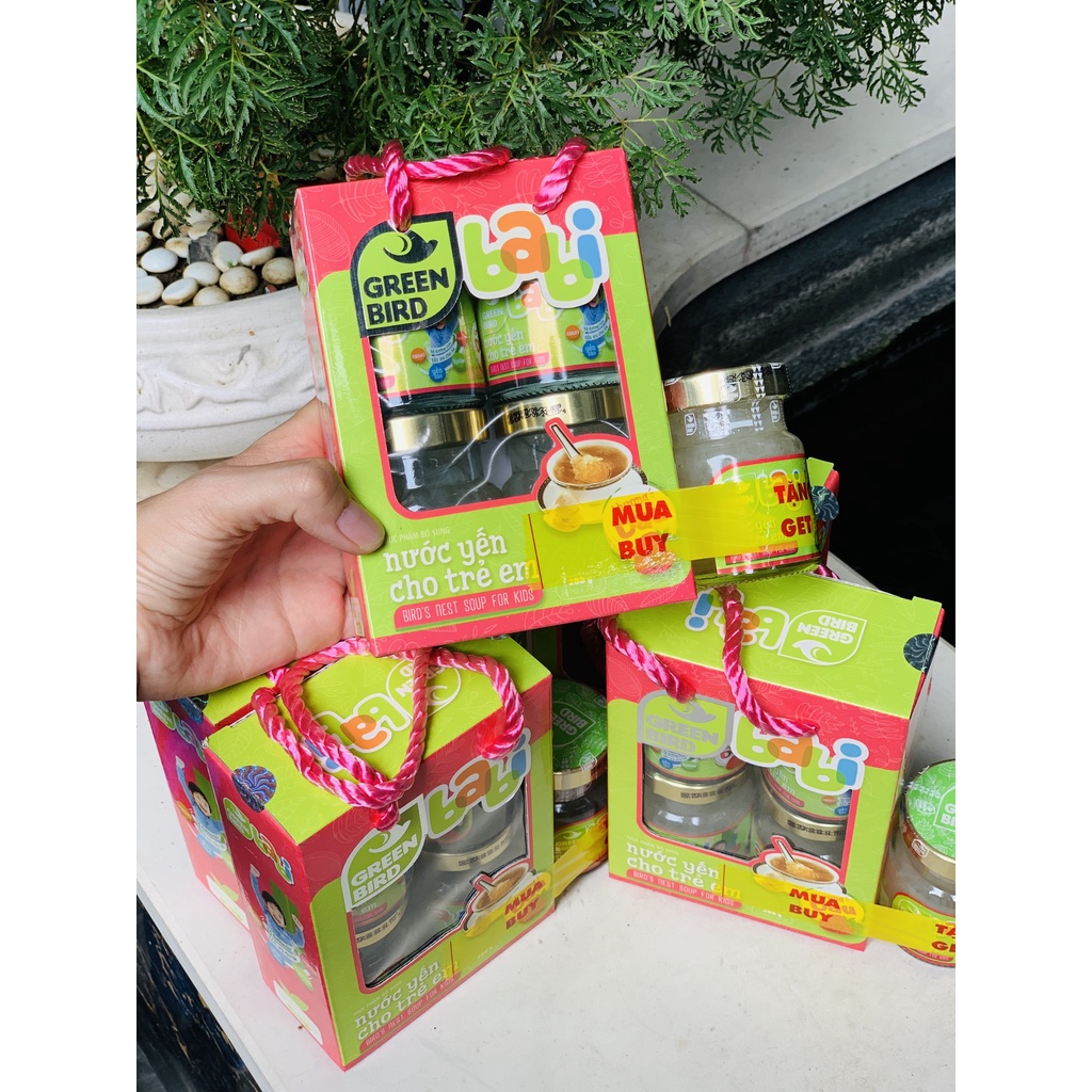 {Tặng 1 hũ cùng loại} Combo 4 hũ nước yến Baby Nutrinest vị dâu (4 x72g)