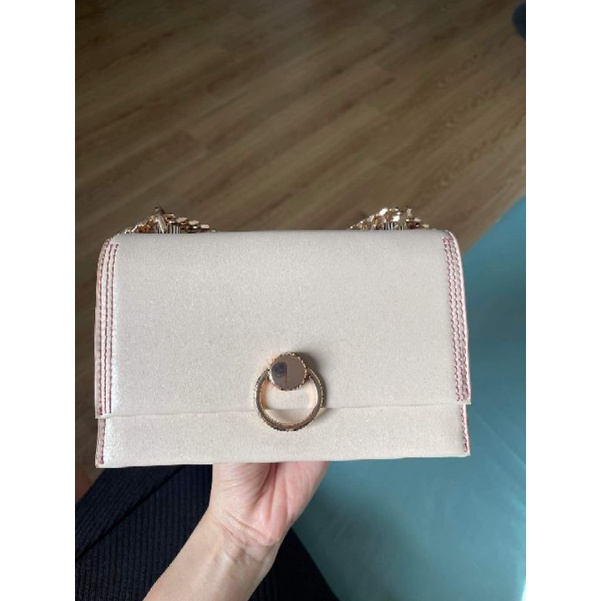 Thanh lý pass Charles & Keith new auth 100000% bao check ạ 😊