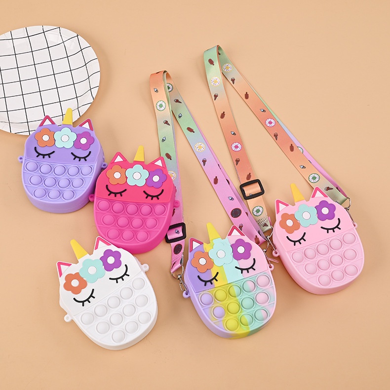 Túi Đeo Chéo Bằng Silicon Hình Kỳ Lân Dễ Thương Cho Bé