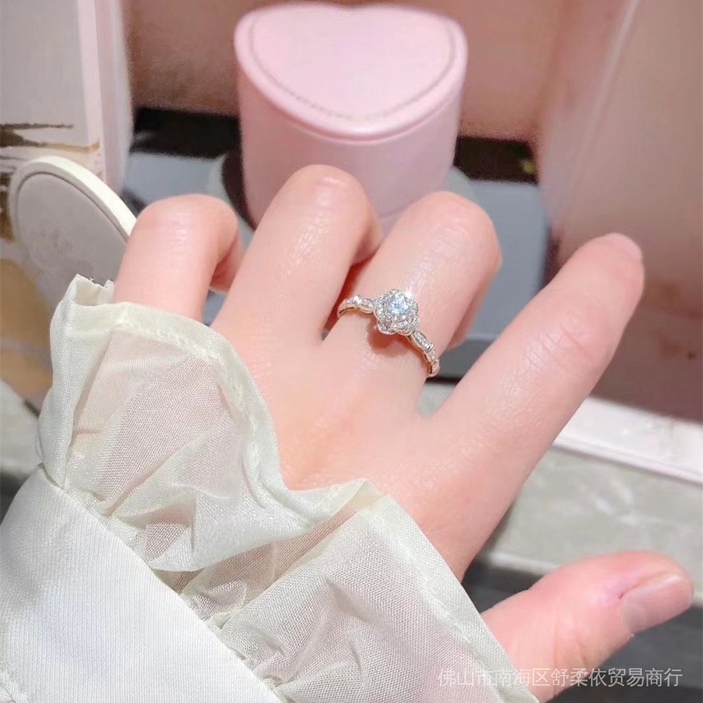 Kim Cương Nhân Tạo Moissanite  S925 nhẫn bạc tinh khiết, Moissanite  đá có thể vượt qua bút kim cương,