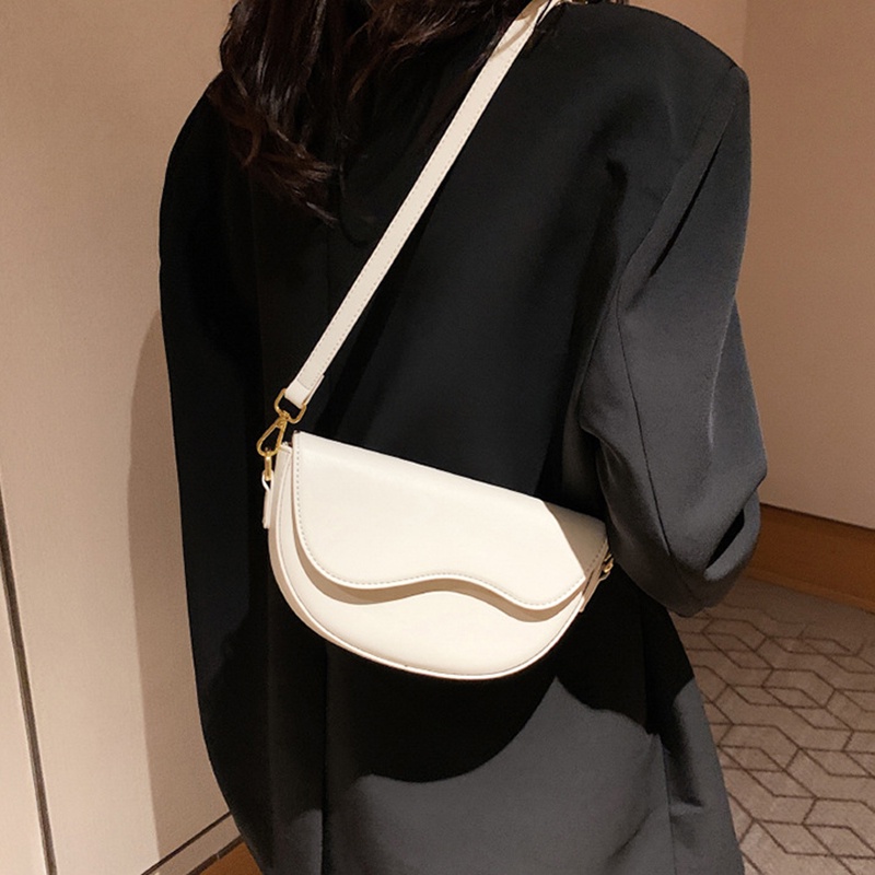 IELGY Túi Đeo Chéo Vai Kiểu Yên Ngựa Màu Trơn Có Khóa Nam Châm Thời Trang Cổ Điển Dành