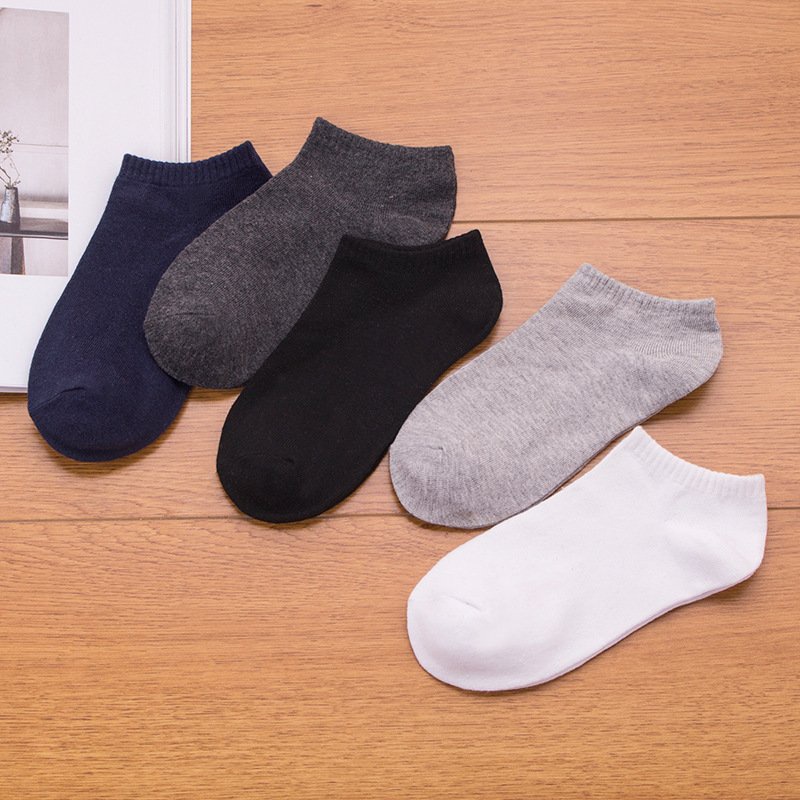 Tất nam thể thao cổ ngắn, chất liệu dệt kim co giãn thông hơi tránh gây mùi cho cả ngày dài HLBOUTIQUE T054