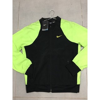 Áo khoác gió nam sz XL.