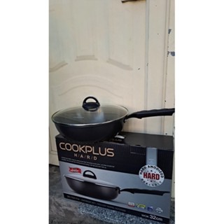 Chảo sâu lòng chống dính Lock and Lock có nắp size 32m