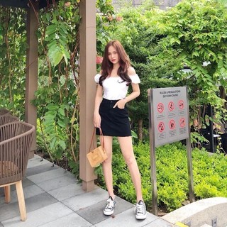 Váy quần trơn lai tua