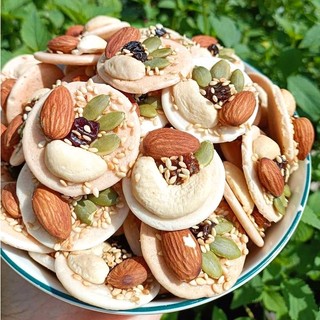 Kẹo Hạt Điều Hạnh Nhân