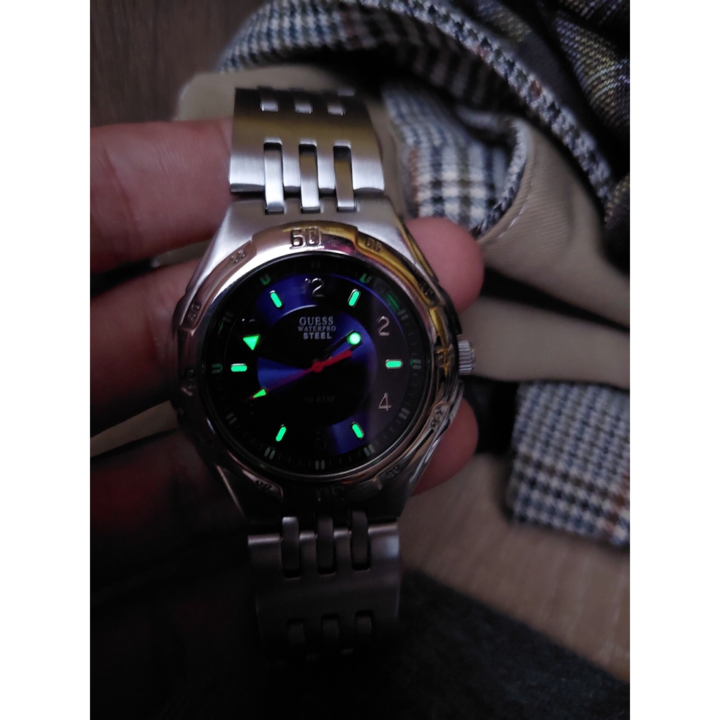 Đồng hồ nam Guess mặt xanh chạy pin hàng si