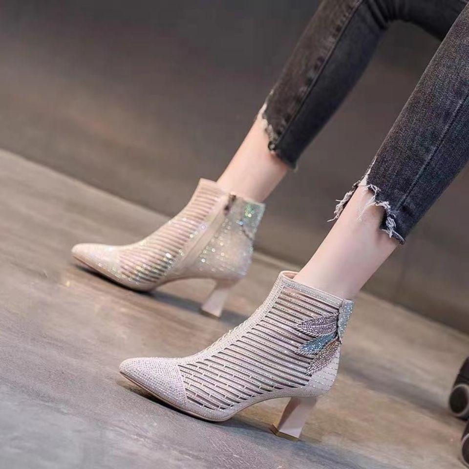 Bán Chạy#Giày Bốt Martin Mũi Nhọn Gót Dày Phối Lưới Đính Kim Cương Thời Trang Xuân Thu Kiểu Mới Cho Bạn Gái