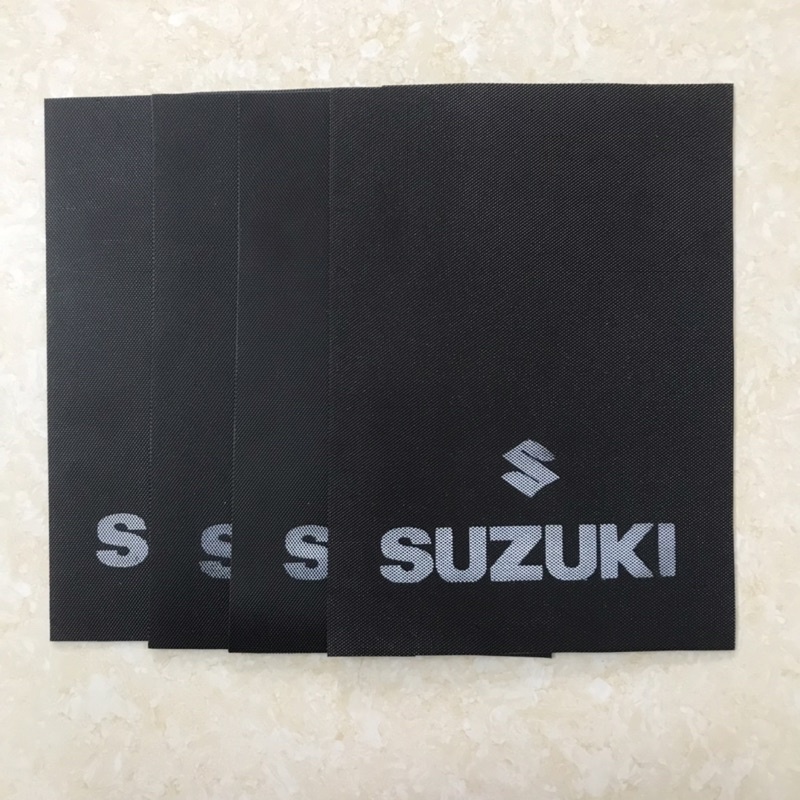 Miếng cao su chắn bùn xe tải Suzuki 5 tạ, xe ba gác hoặc xe chế