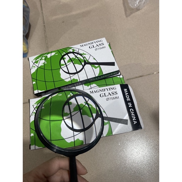 Kính lúp dành cho học sinh