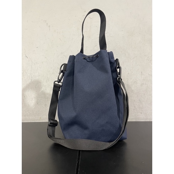 Túi đeo chéo Adidas Favorites Kinchaku - Màu xanh da trời