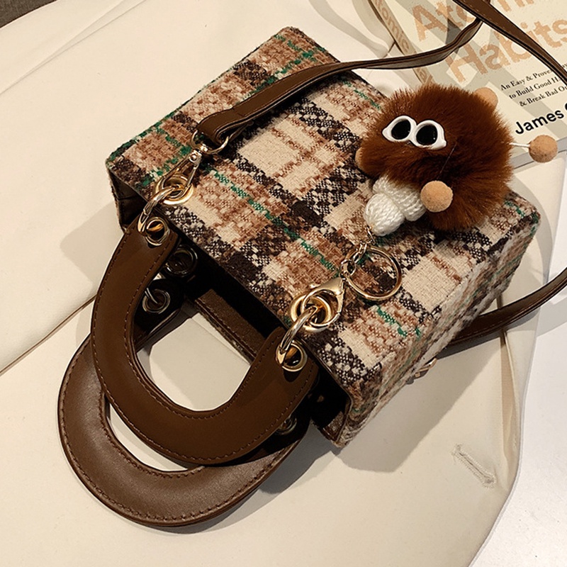 Túi Đeo Chéo Bằng Len Thiết Kế Đơn Giản Dễ Phối Đồ Thời Trang Cho Nữ