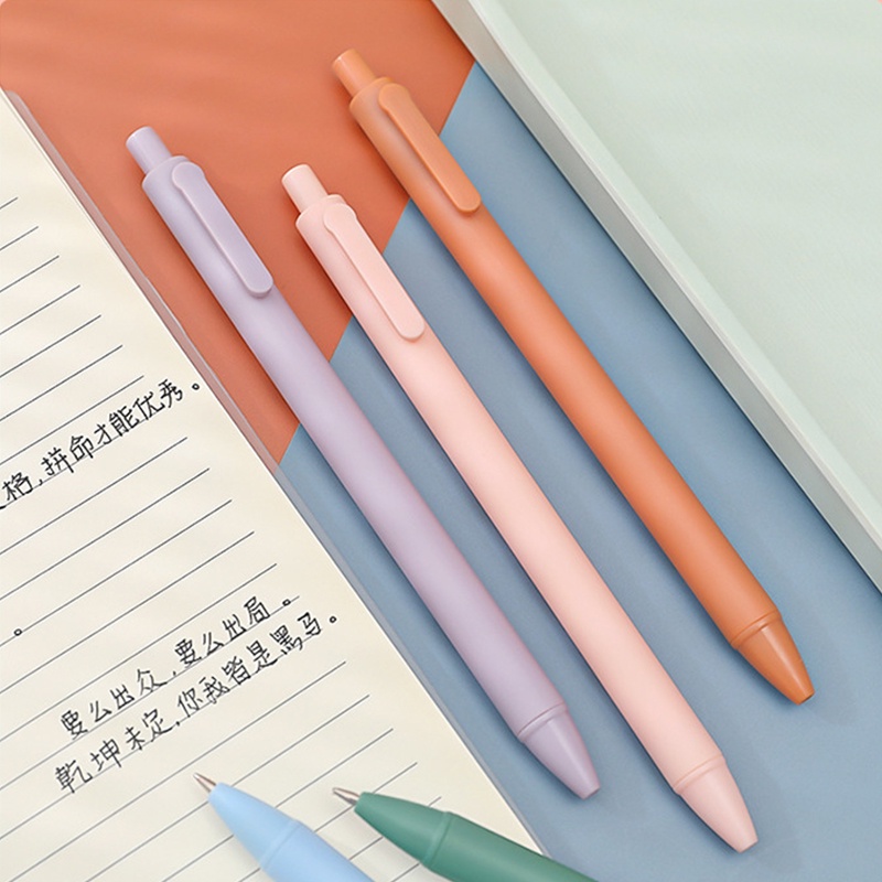 Bút Bi Mực Đen Macaron Ngòi 0.5mm