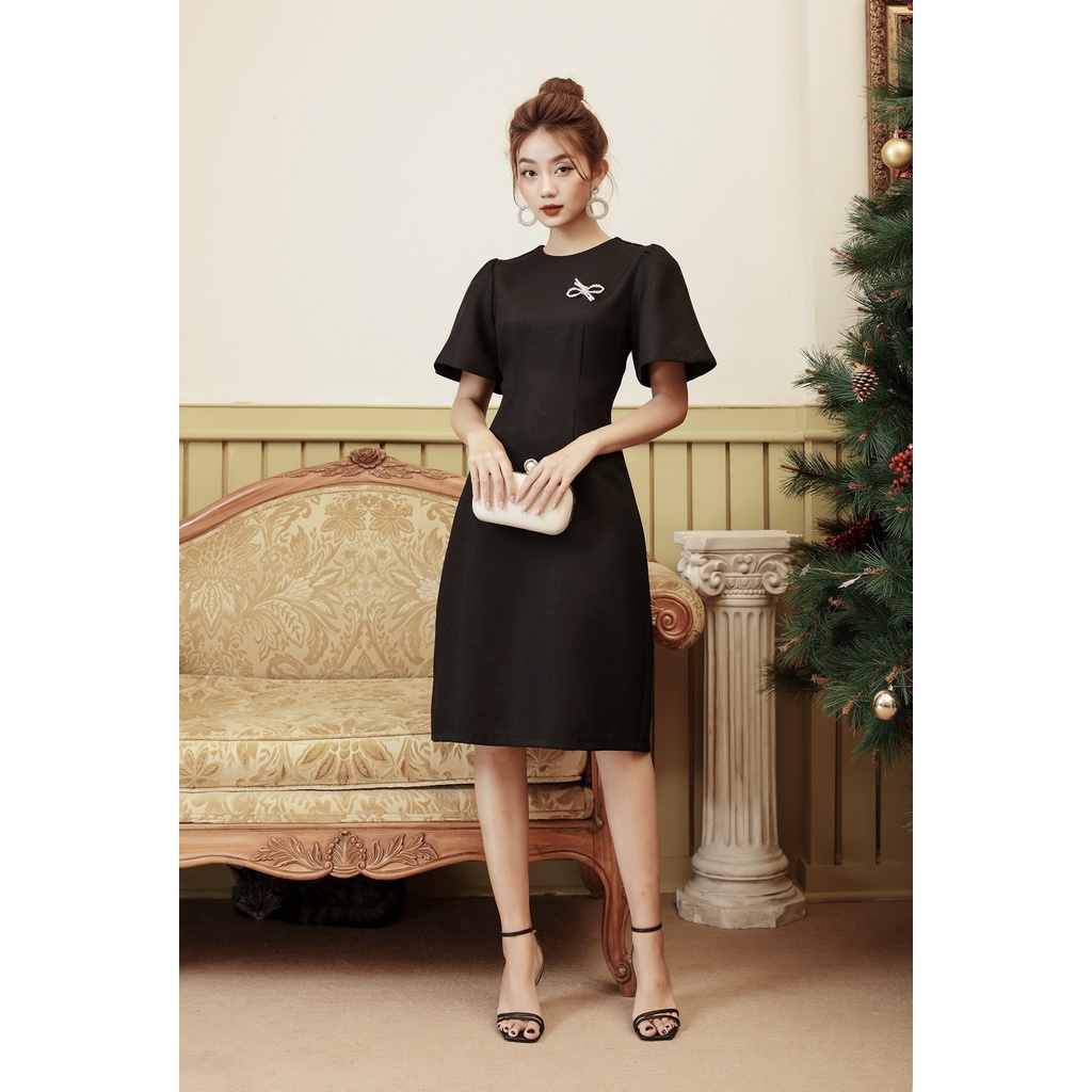 Đầm thiết kế CHARMO cổ tròn basic vải cotton bố Basic Sleeves Dress