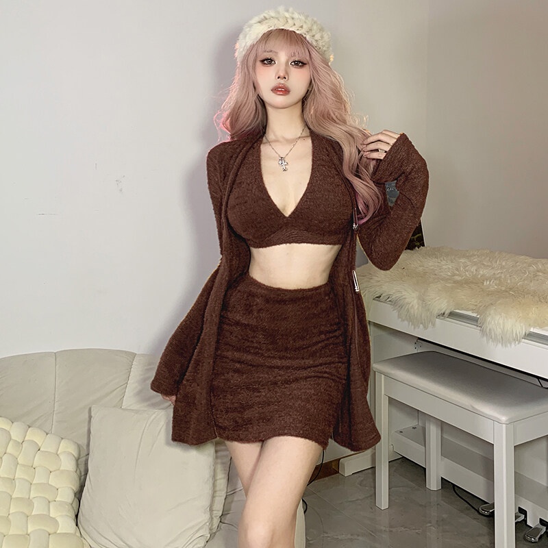 Weird Puss Set Áo Lửng Hai Dây + Chân Váy Ôm + Áo Khoác Cardigan Dài Tay Phong Cách Cổ Điển Quyến Rũ Dành Cho Nữ