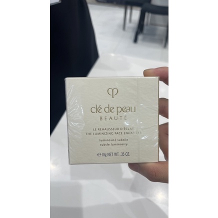 Phấn Highlight The Luminizing Face Cle de peau