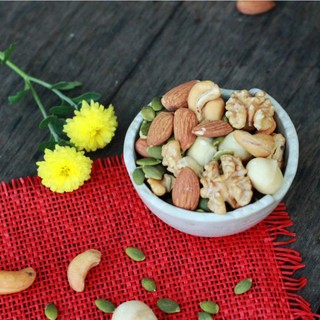 Hạt điều lụa rang củi