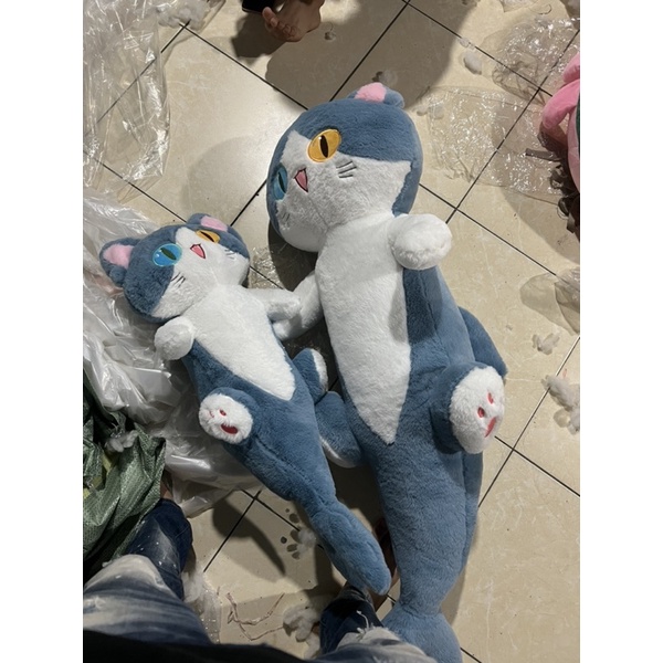 Thú Nhồi Bông Hình Cá Mập/Mèo/Cá Mập Mắt To Sáng Tạo Làm Quà Tặng Cho Nữ size 85cm - 1m35cm shop MH2T
