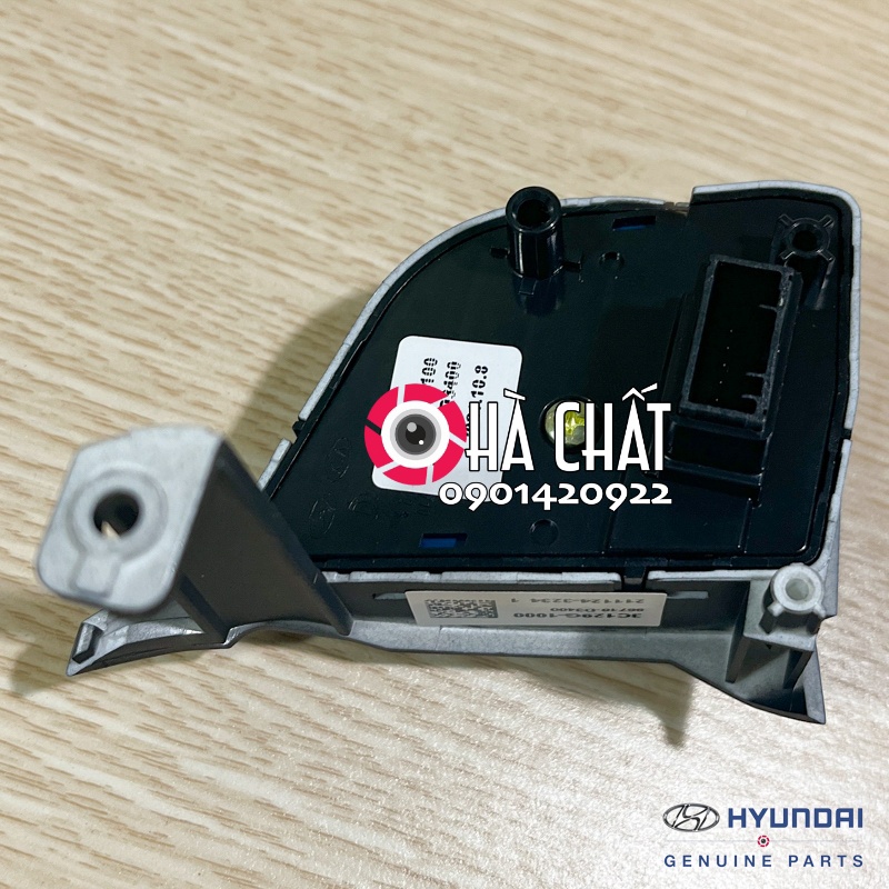 Phím vô lăng HYUNDAI TUCSON 2016-2021 🎯 Nhập khẩu HYUNDAI MOBIS Hàn Quốc - Phím đa phương tiện & cruise control