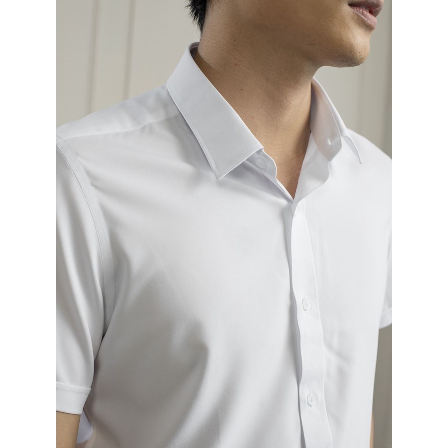 Áo sơ mi ngắn tay Aristino ASSR17 trắng tinh, không có túi, tà lượn, dáng slimfit