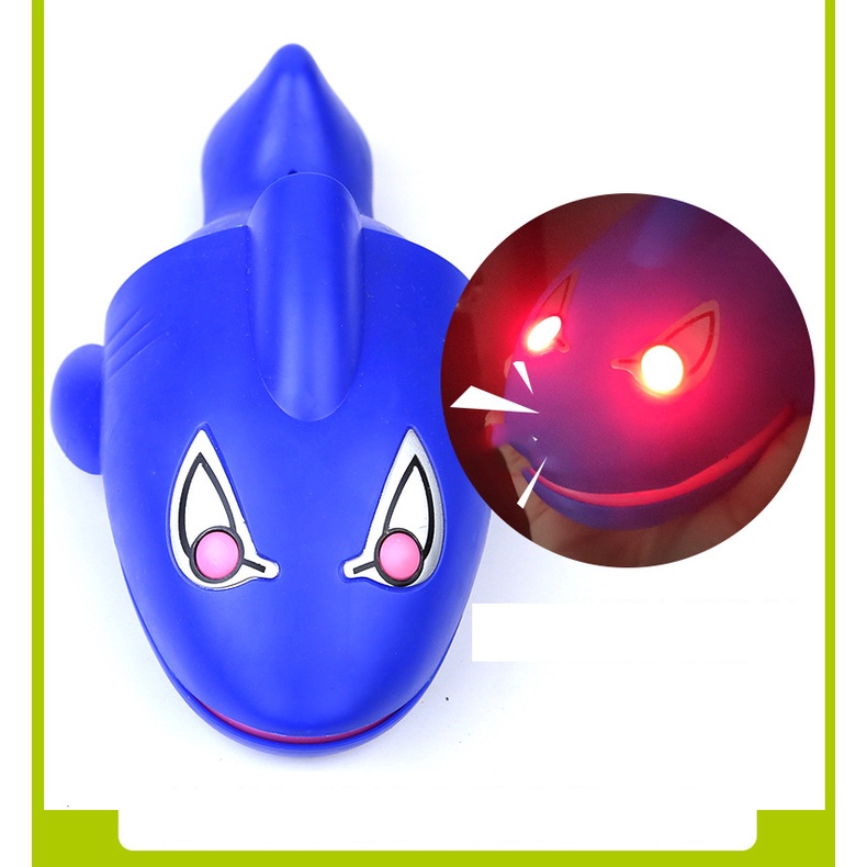 Đồ chơi cá sấu cắn tay loại to, có đèn và âm thanh rùng rợn đầy thú vị