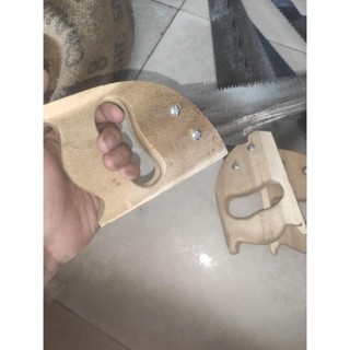 cưa cán gỗ cầm tay