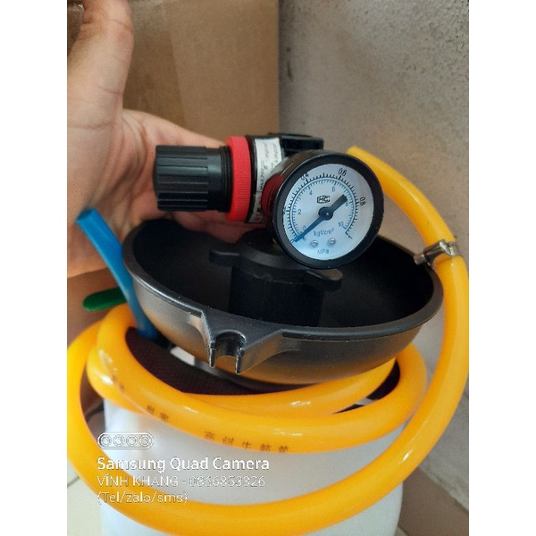 Bình bơm dầu số tự động 5 lít, bơm dầu số tự động 5L