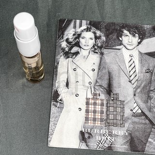 Chai nước hoa nữ 2ml - Burberry Brit Eau de Parfum