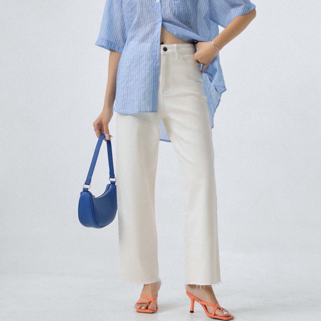 Quần Jeans Nữ Lưng Cao Ống Suông Rộng Form Cắt Lai Loose Straight Cutline Jeans Màu Trắng  - Weier.Q