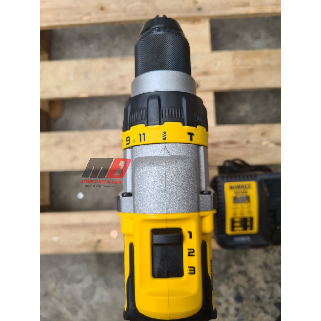 Dewalt Combo khoan Dewalt DCD999X1 ( Thân máy 999N + Pin 9AH + DCB118)