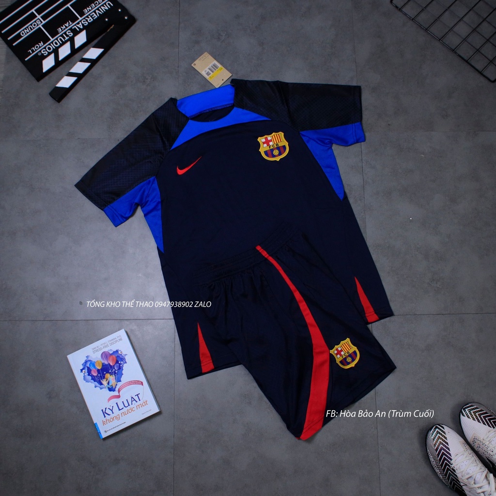 Bộ Quần Áo Bóng Đá CLB Barca màu đen cao cấp mùa 2223