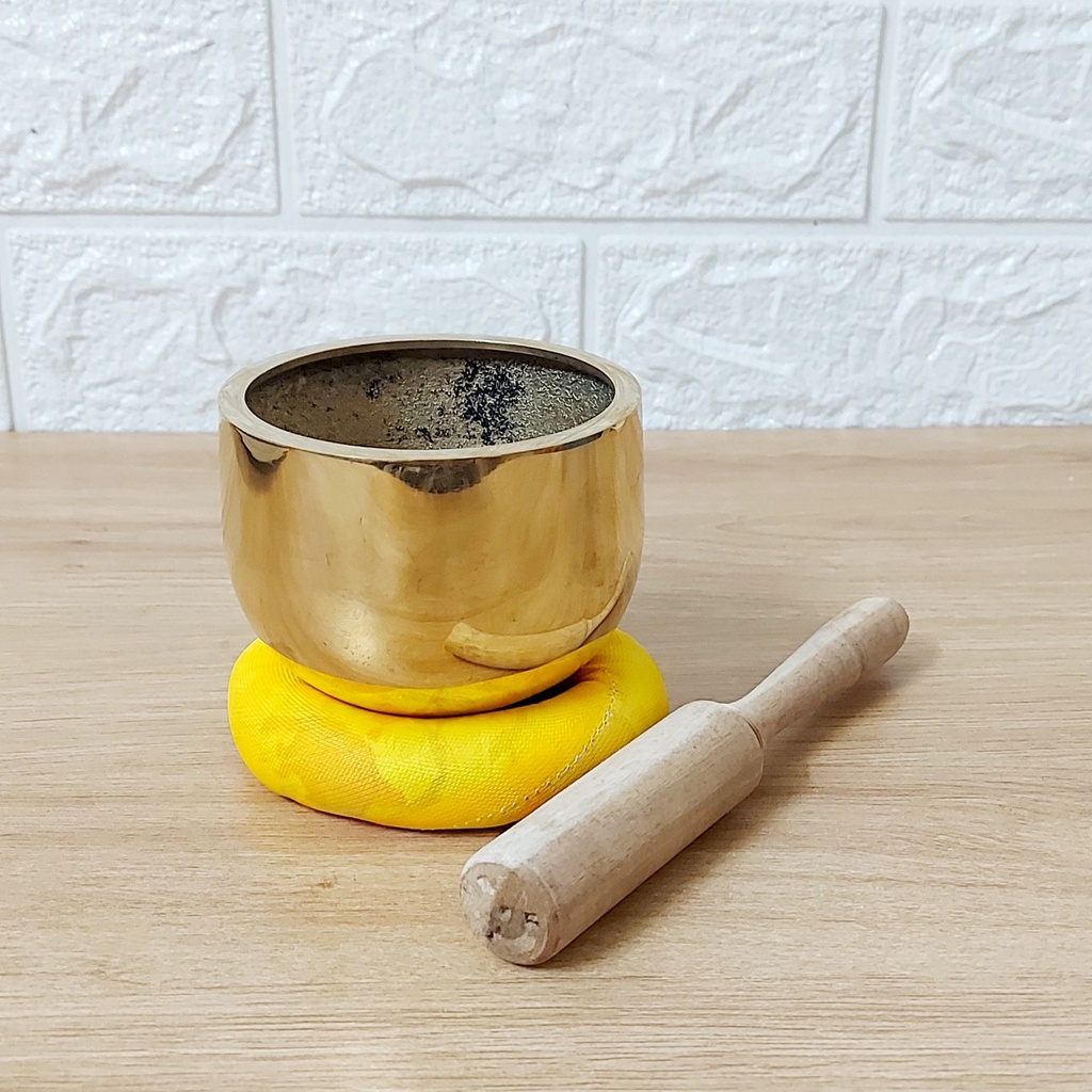 Chuông Bát Huế- Chuông Gia Trì Bằng Đồng Vàng