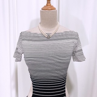 váy đầm body khoét 2 bên eo sexy