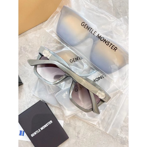 Kính tráng gương màu bạc độc