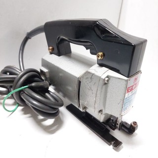 Máy cưa lộng makita nhật đã lên điện 220v 390w