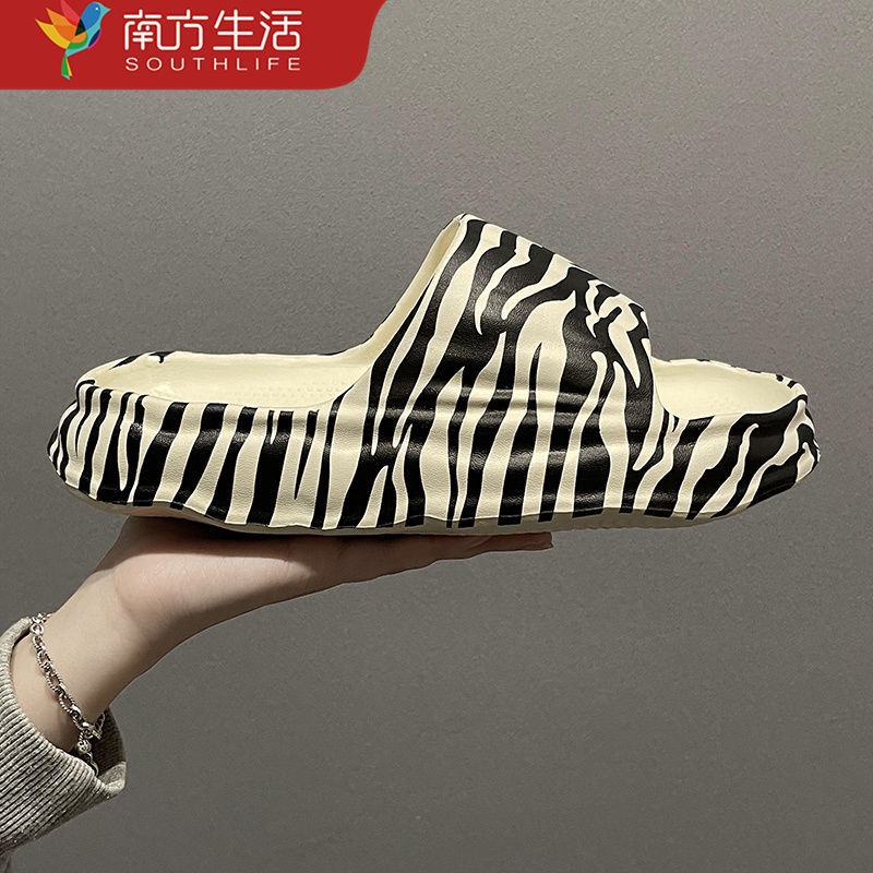 Dép Đi Trong Nhà Đế Dày Chống Trượt Họa Tiết Hoạt Hình Thời Trang Mùa Hè Cho Cặp Đôi