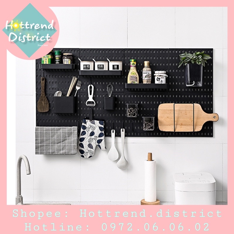 Bảng Pegboard, bảng lỗ treo tường màu đen kèm phụ kiện treo, chất liệu nhựa Cao cấp