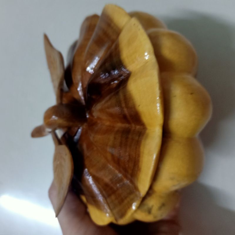 Khay đựng hạt mứt ngày tết.quả bí ngô gỗ 14 cm