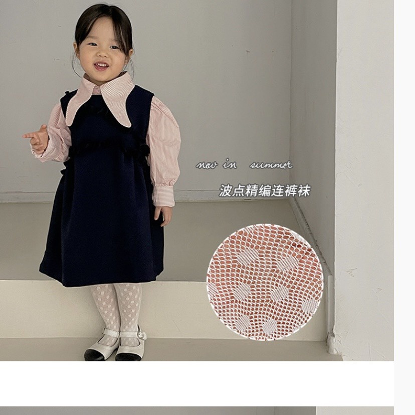 Quần tất lưới tiểu thư cho bé biểu diễn văn nghệ liền bàn họa tiết nổi