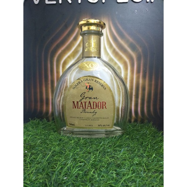 Vỏ chai rượu ngoại XO Matador trưng bày Decor