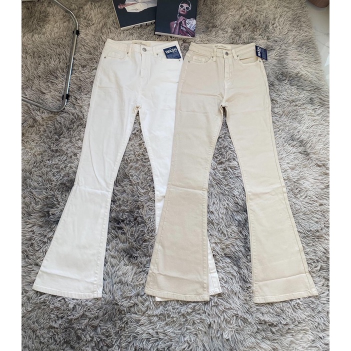 QUẦN JEANS XUẤT KHẨU  LOE TRẮNG/KEM DÀI 105CM LƯNG CAO CO GIÃN QJ658