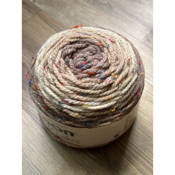 Len Caron Sprinkle Cakes