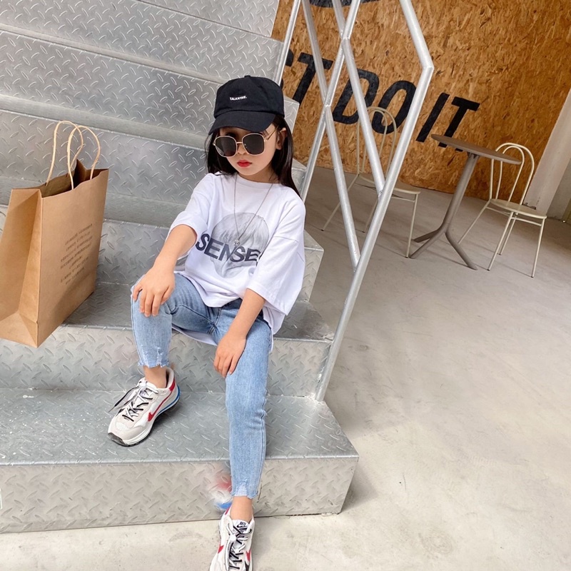 Quần jean cho bé gái