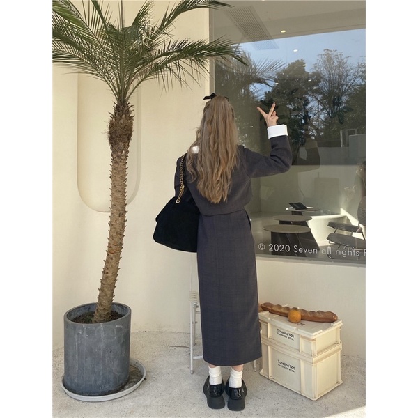 𝐒𝐞𝐥𝐢𝐧𝐚 𝐒𝐞𝐭 - Set vest crop xám