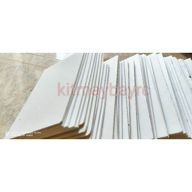 Tấm Xốp Depron 2 mặt lụa 21x 32cm làm mô hình máy bay, tàu thuyền, cano...