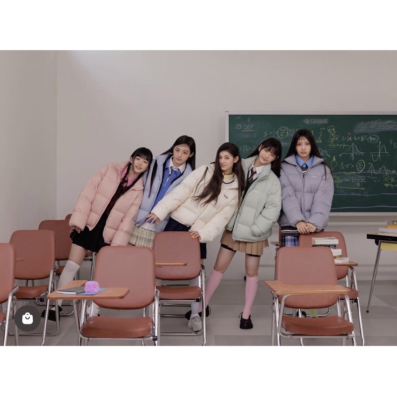 Áo khoác phao O!Oi giống Rosé Blackpink và NewJeans Oioi