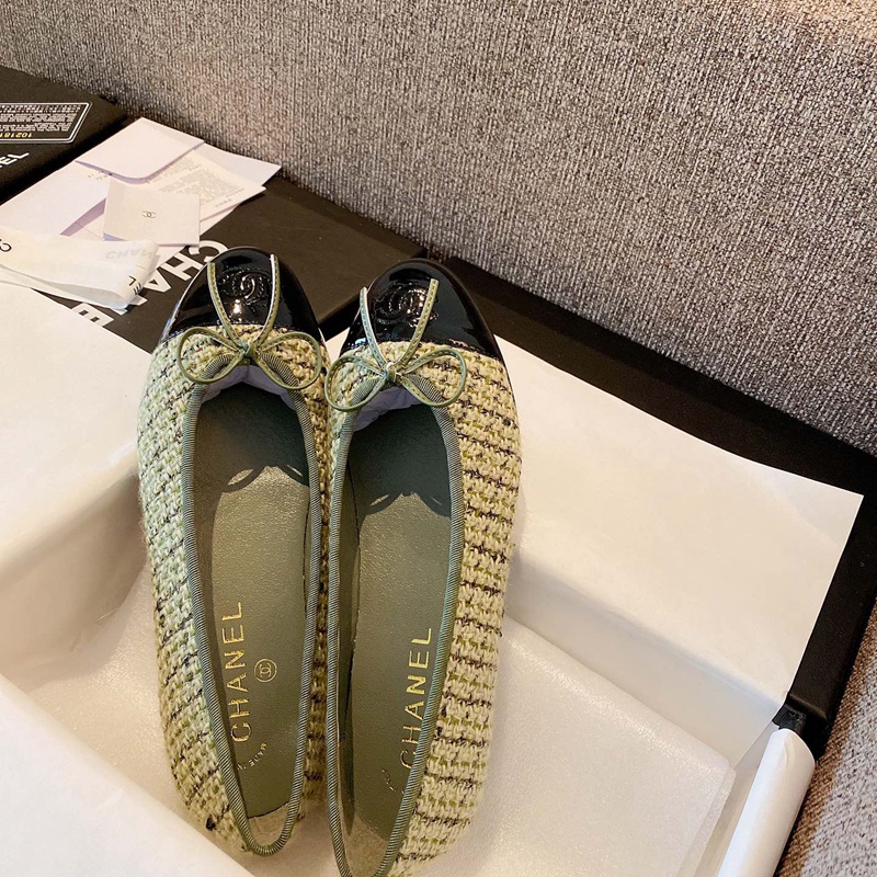 Giày Búp Bê Mũi Vuông 1.5cm Màu Sắc Tương Phản Nhẹ Nhàng Thoải Mái Chống Mài Mòn Thích Hợp Cho Nàng Tiên